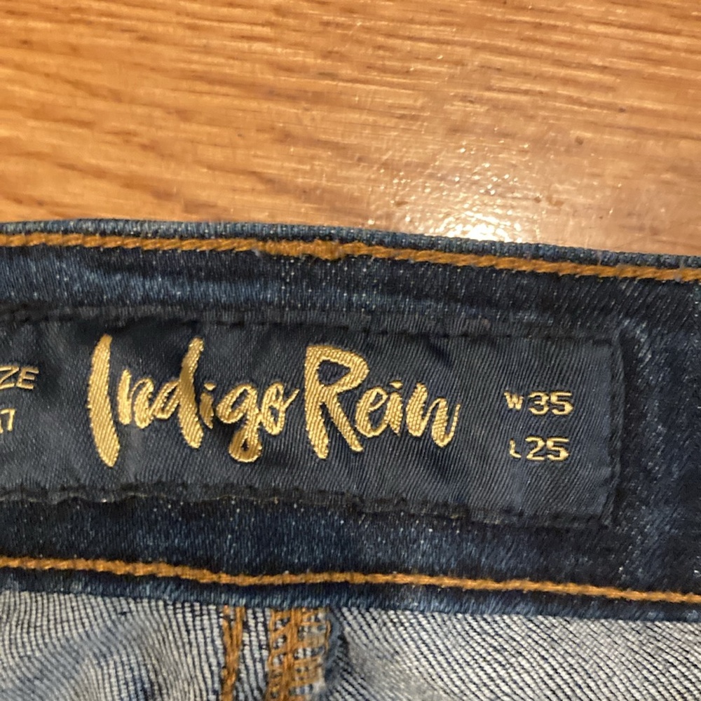 Indigo rain jeans with distress - Picture 5 of 7